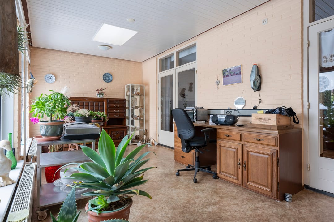 Foto 16 van Beneluxlaan 4