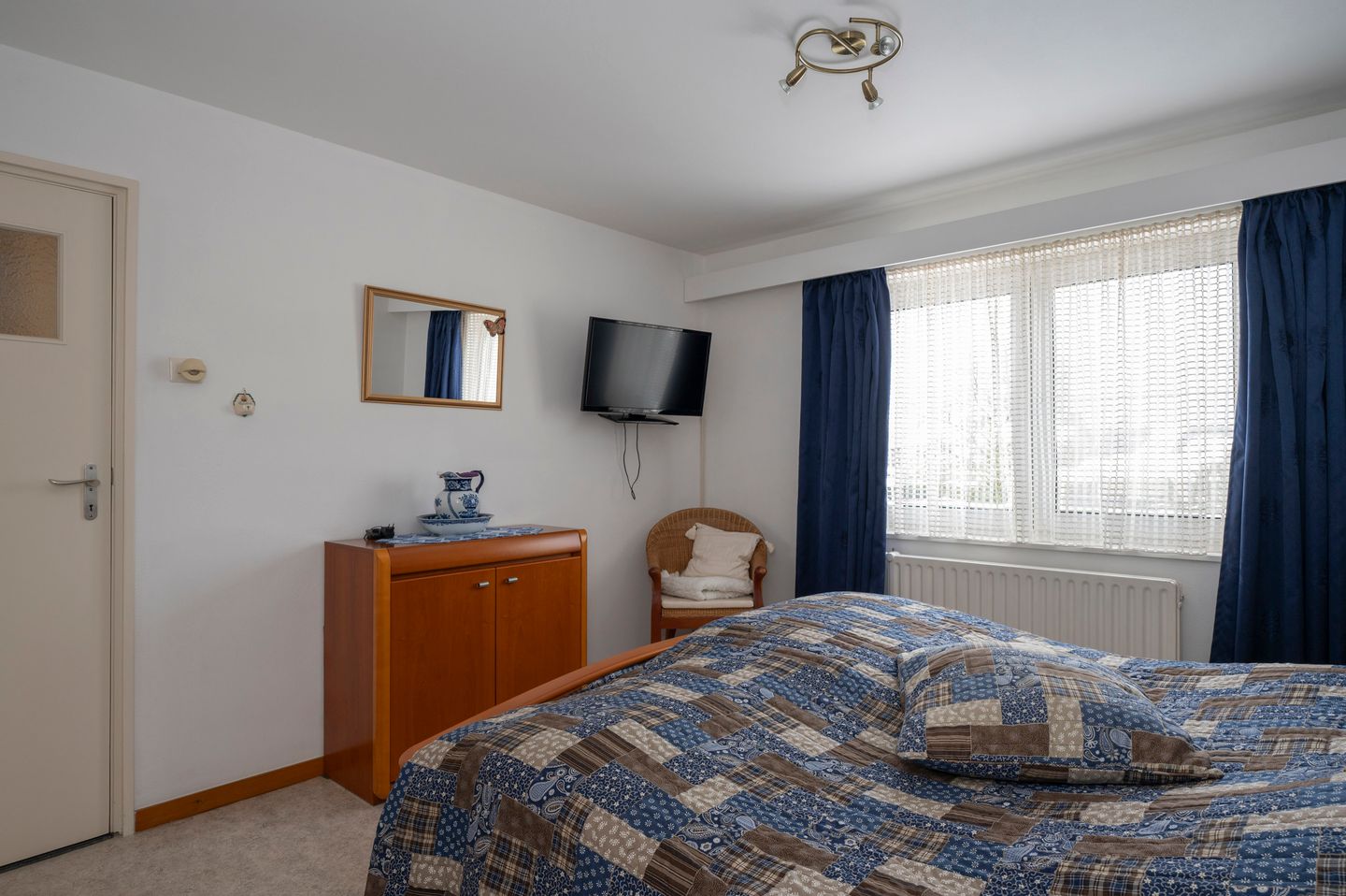 Foto 20 van Beneluxlaan 4