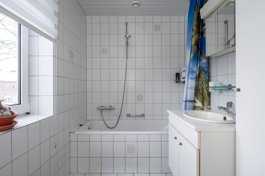 Foto 23 van Beneluxlaan 4