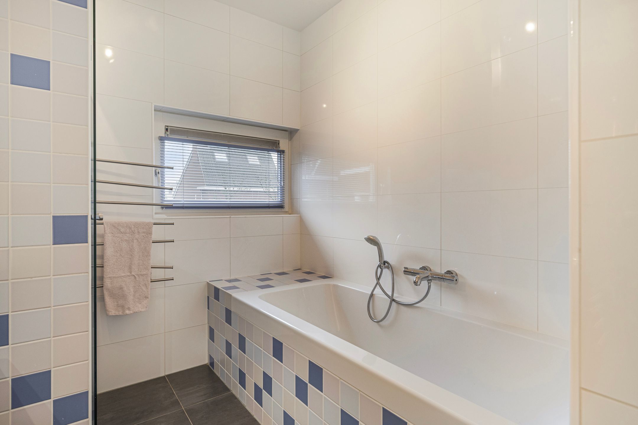 Photo 36 of Dommer van Poldersveldtweg 25-A