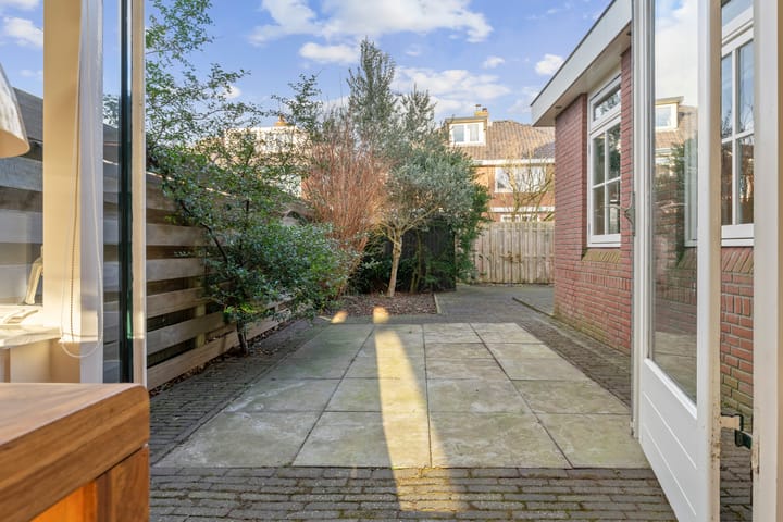 Foto 14 van Lijsterbeslaan 60