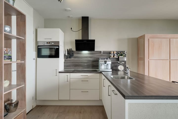 Foto 12 van Zuiderlicht 335