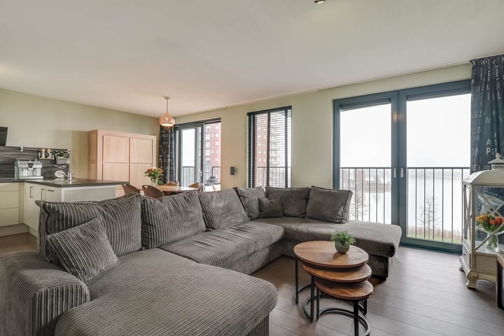 Foto 18 van Zuiderlicht 335