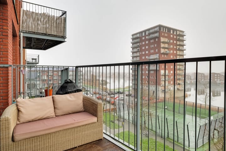 Foto 19 van Zuiderlicht 335