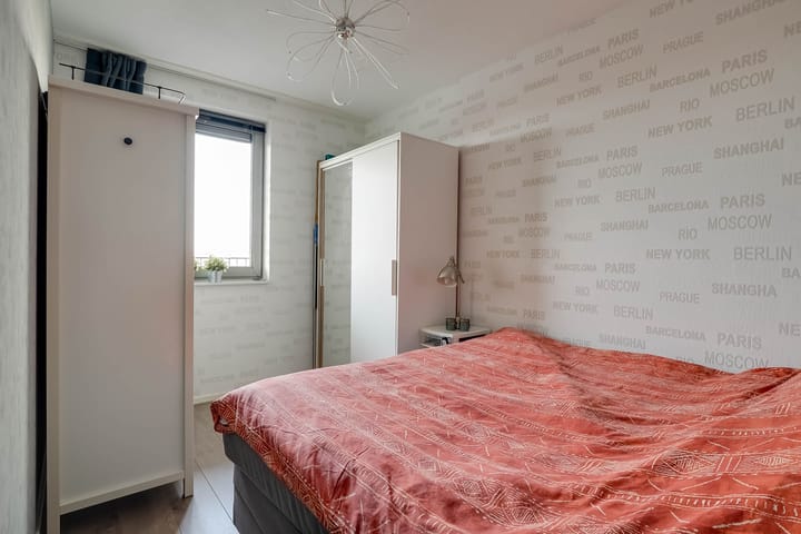 Foto 30 van Zuiderlicht 335