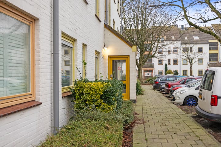 Foto 2 van Marina-Park 172