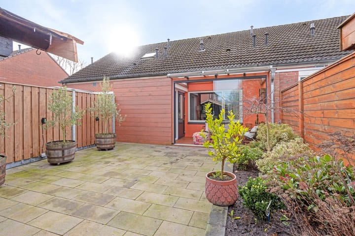 Photo 27 of Dissel 26