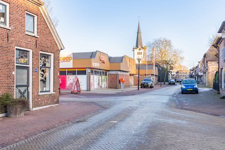 Foto 32 van Veldweg 4