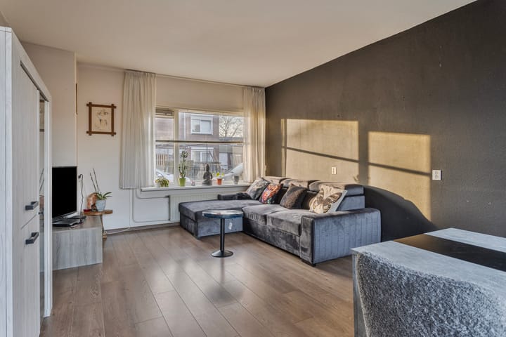 Photo 9 of da Costastraat 20