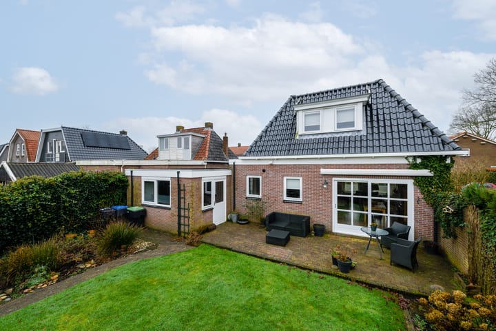 Foto 30 van Hobbe van Baerdtstraat 38