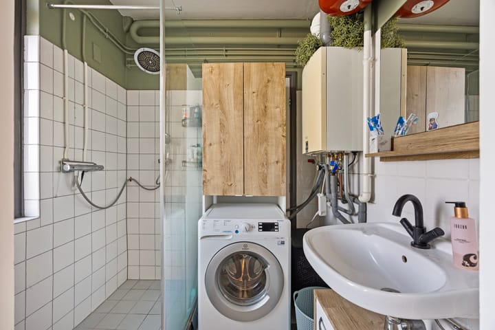 Foto 17 van Lisstraat 2