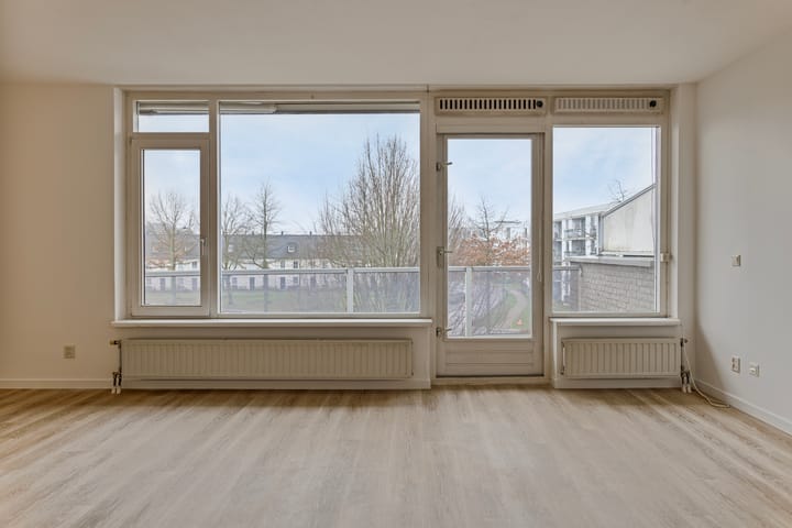 Foto 10 van Vincent van Goghstraat 241