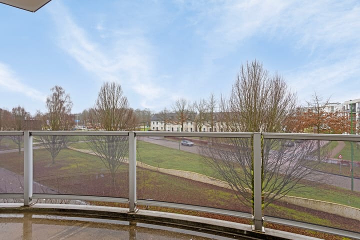 Foto 11 van Vincent van Goghstraat 241