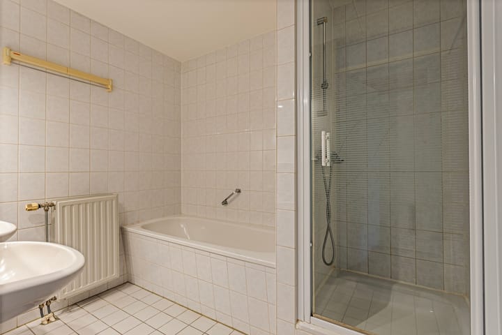 Foto 29 van Vincent van Goghstraat 241