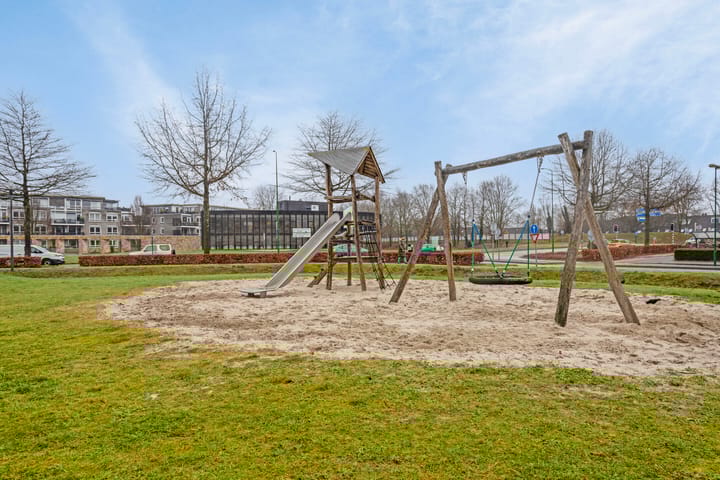 Foto 36 van Vincent van Goghstraat 241