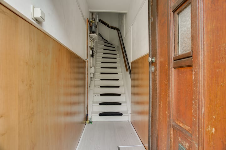 Foto 7 van De Bullstraat 44