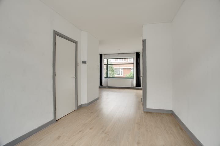 Foto 13 van De Bullstraat 44