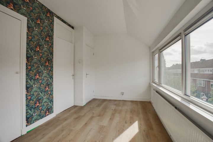 Foto 24 van De Bullstraat 44