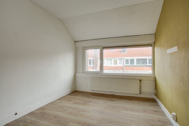 Foto 28 van De Bullstraat 44