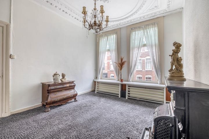 Photo 11 of Proveniersstraat 32-B