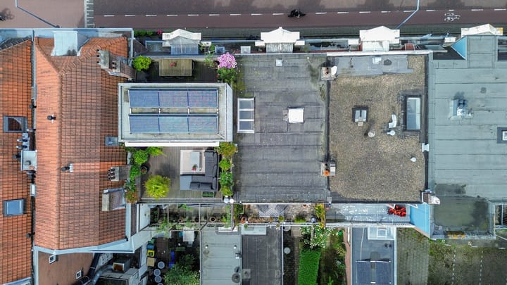 Photo 36 of Proveniersstraat 32-B