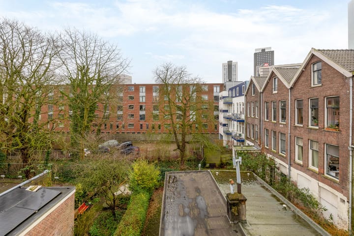 Photo 52 of Proveniersstraat 32-B