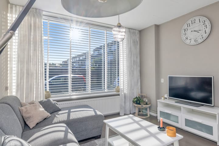 Foto 15 van Irisstraat 63