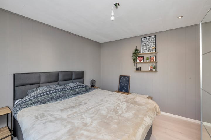 Foto 24 van Irisstraat 63