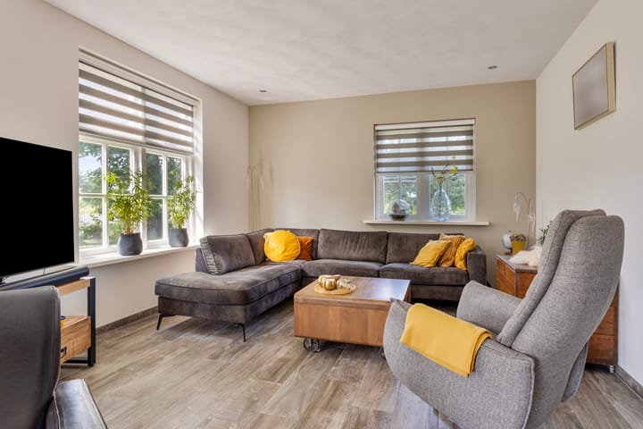 Foto 9 van Kanaalweg 30