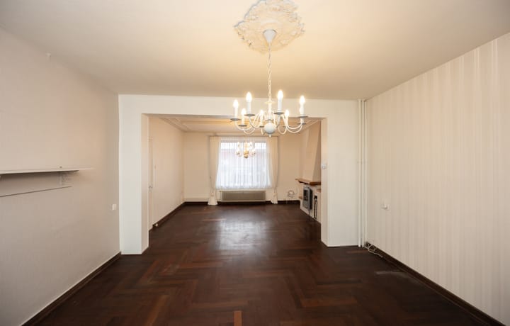 Photo 12 of Cremerstraat 33