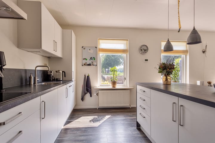 Foto 28 van Kanaalweg 30