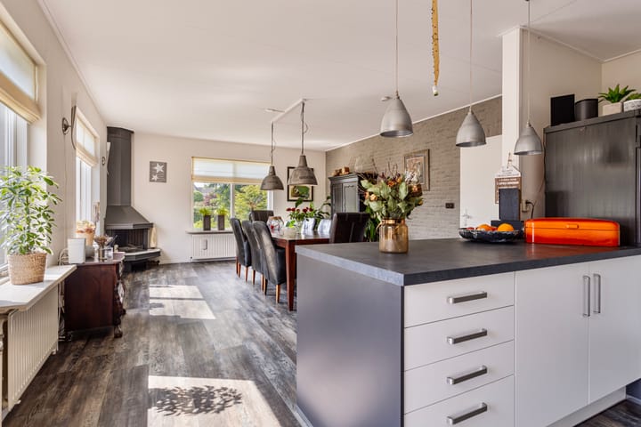 Foto 29 van Kanaalweg 30