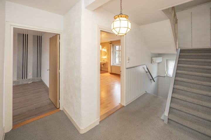 Photo 19 of Cremerstraat 33