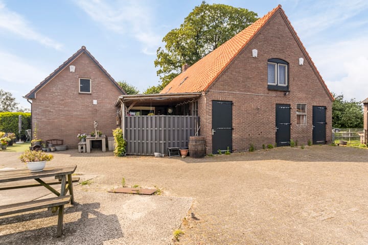 Foto 44 van Kanaalweg 30