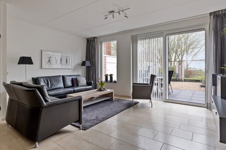 Photo 5 of Zuiderzeestraat 97