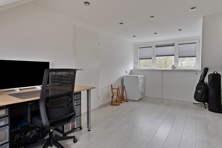 Photo 22 of Zuiderzeestraat 97