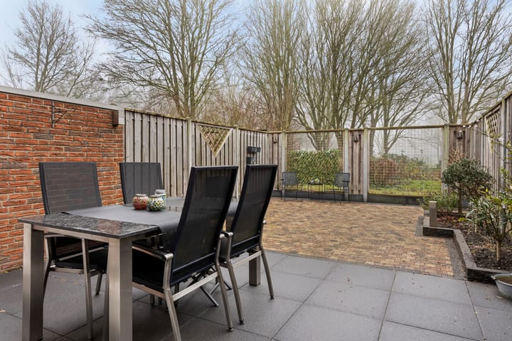 Photo 25 of Zuiderzeestraat 97