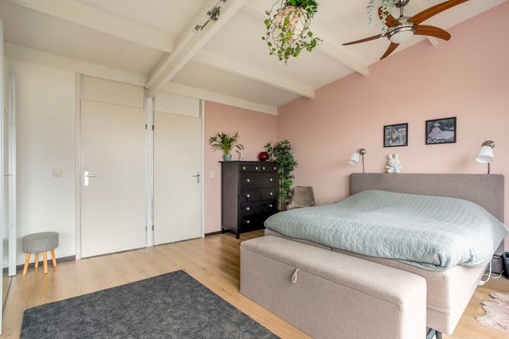 Foto 15 van Merovingersstraat 31