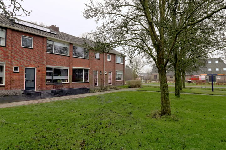 Foto 2 van Van Smirrenstraat 27