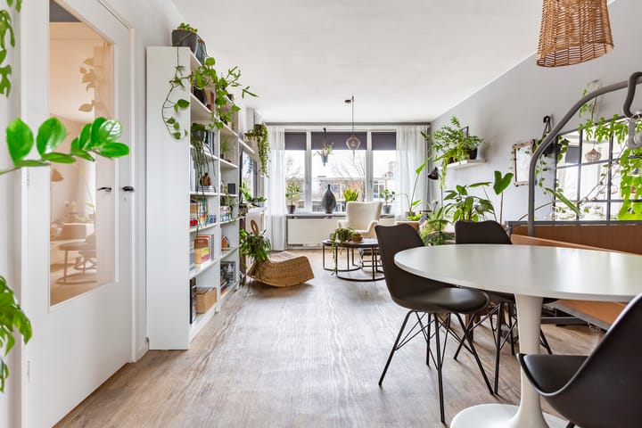 Photo 12 of Maasstraat 51