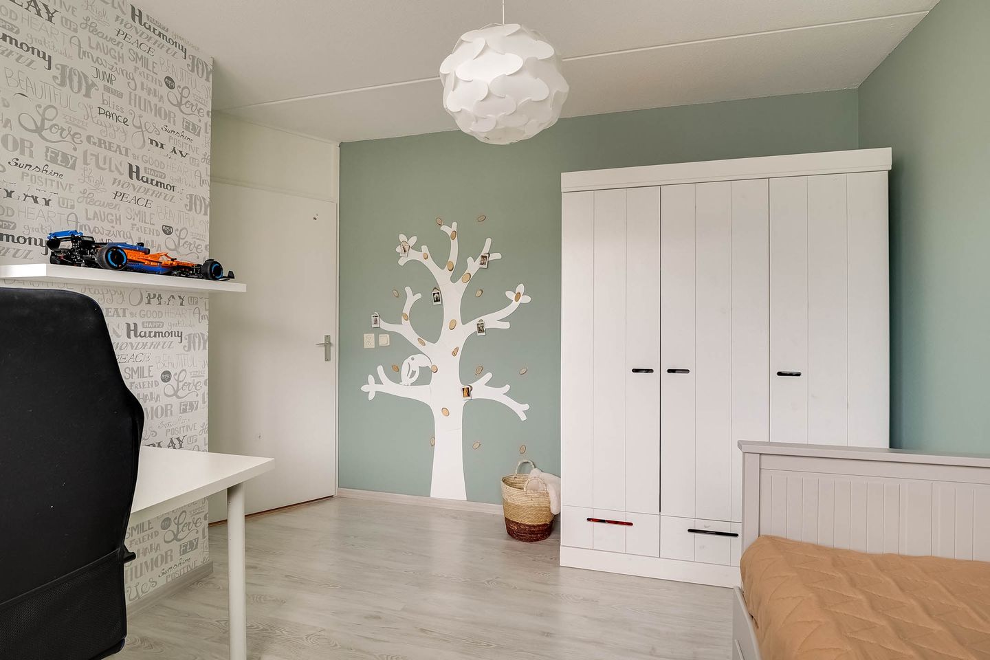 Foto 25 van Gerrit Achterberghof 47