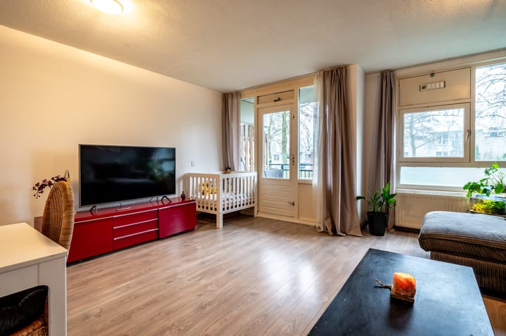 Foto 11 van Wethouder De Roosplein 194