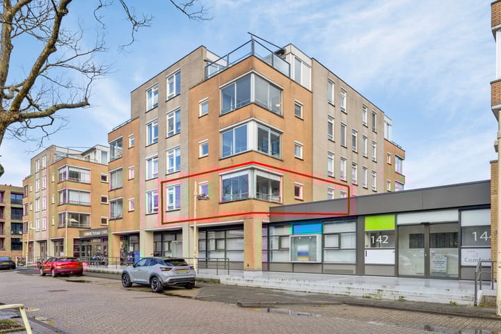 Bekijk foto van Burgemeester Kuperusplein 157