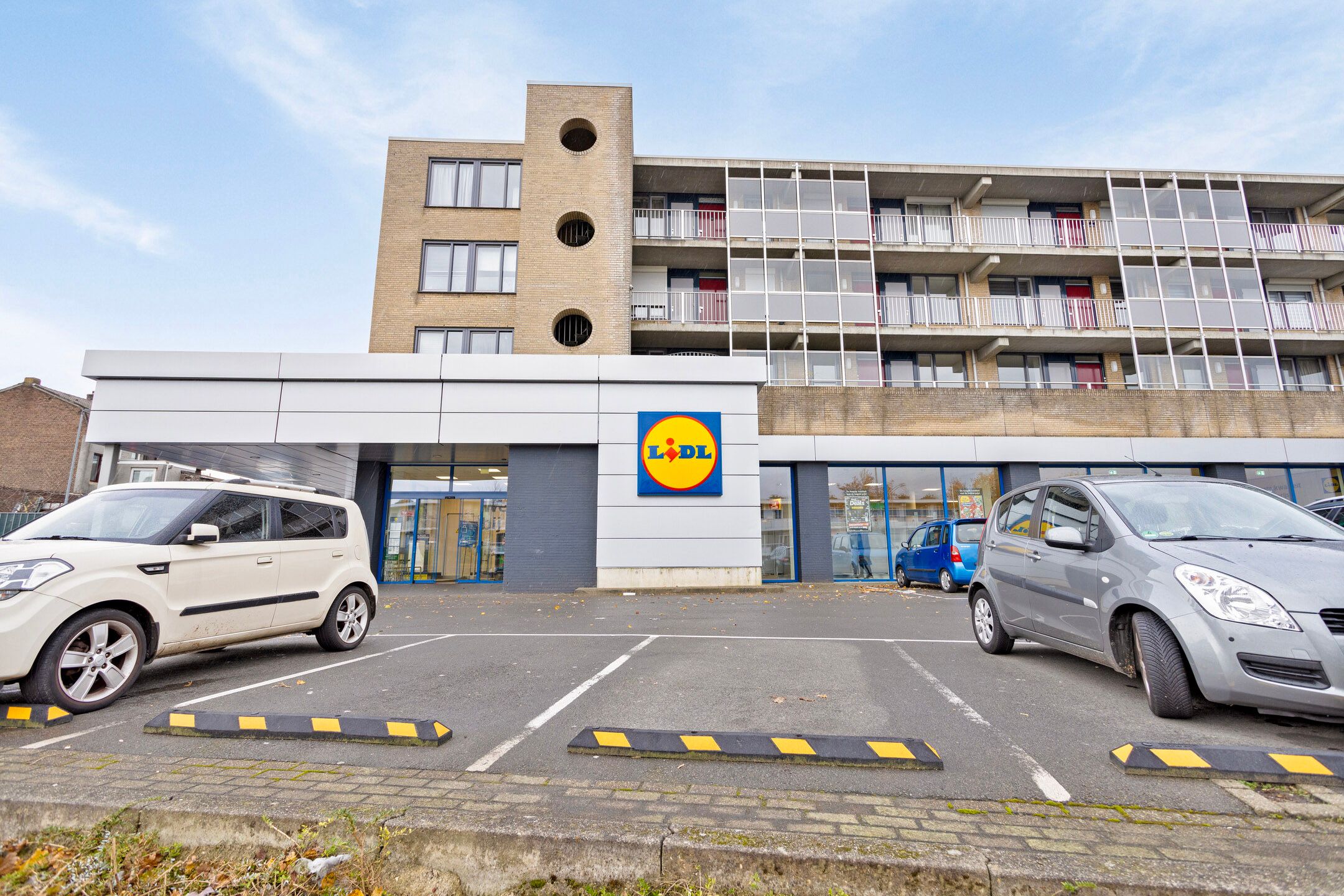 Unescostraat 68-A, 68, A, Heerlen, 6414NX, Limburg, Nederland 68 