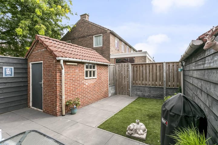 Foto 22 van Röntgenstraat 12