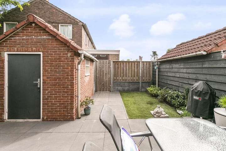 Foto 23 van Röntgenstraat 12