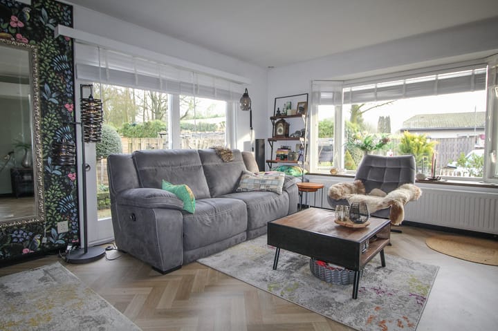 Photo 4 of Prinsenweg 22-0106