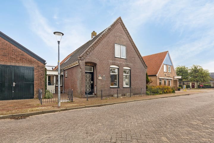 Foto 2 van Dorpsstraat 14