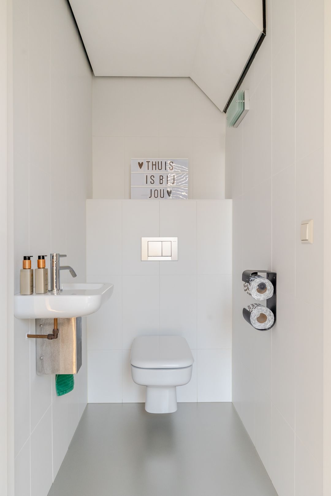 Foto 8 van Rosa Manusstraat 3