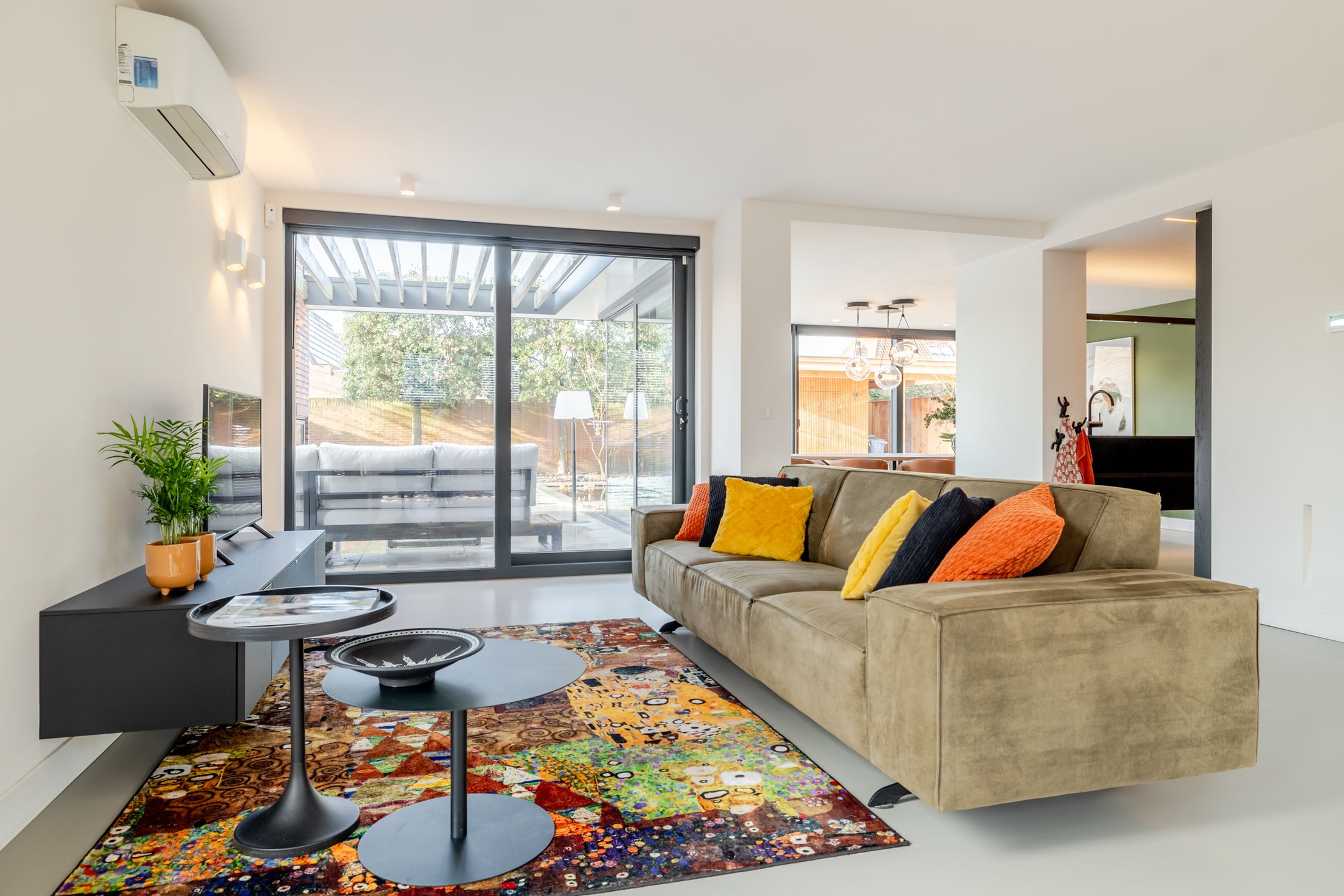 Foto 9 van Rosa Manusstraat 3